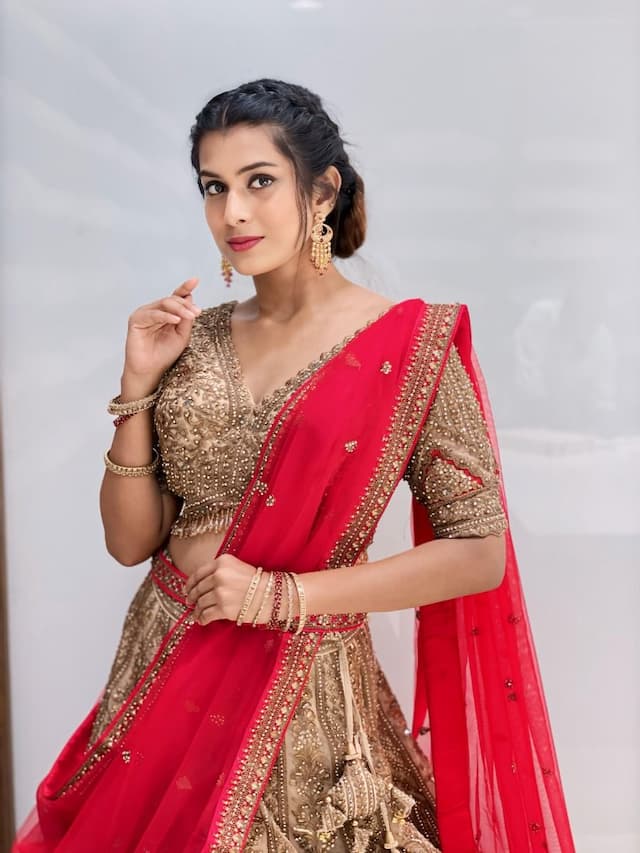 Designer sarees kalyan silks discount